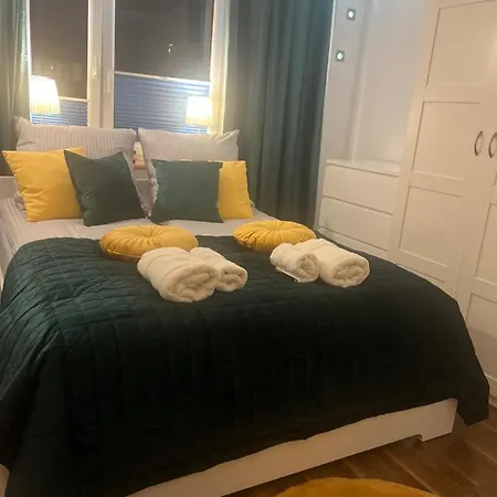 Apartament Nowy Biezanow 73 *